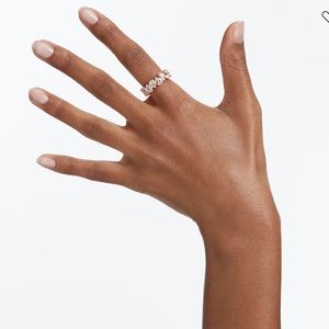 Swavorski Rose Gold Ring